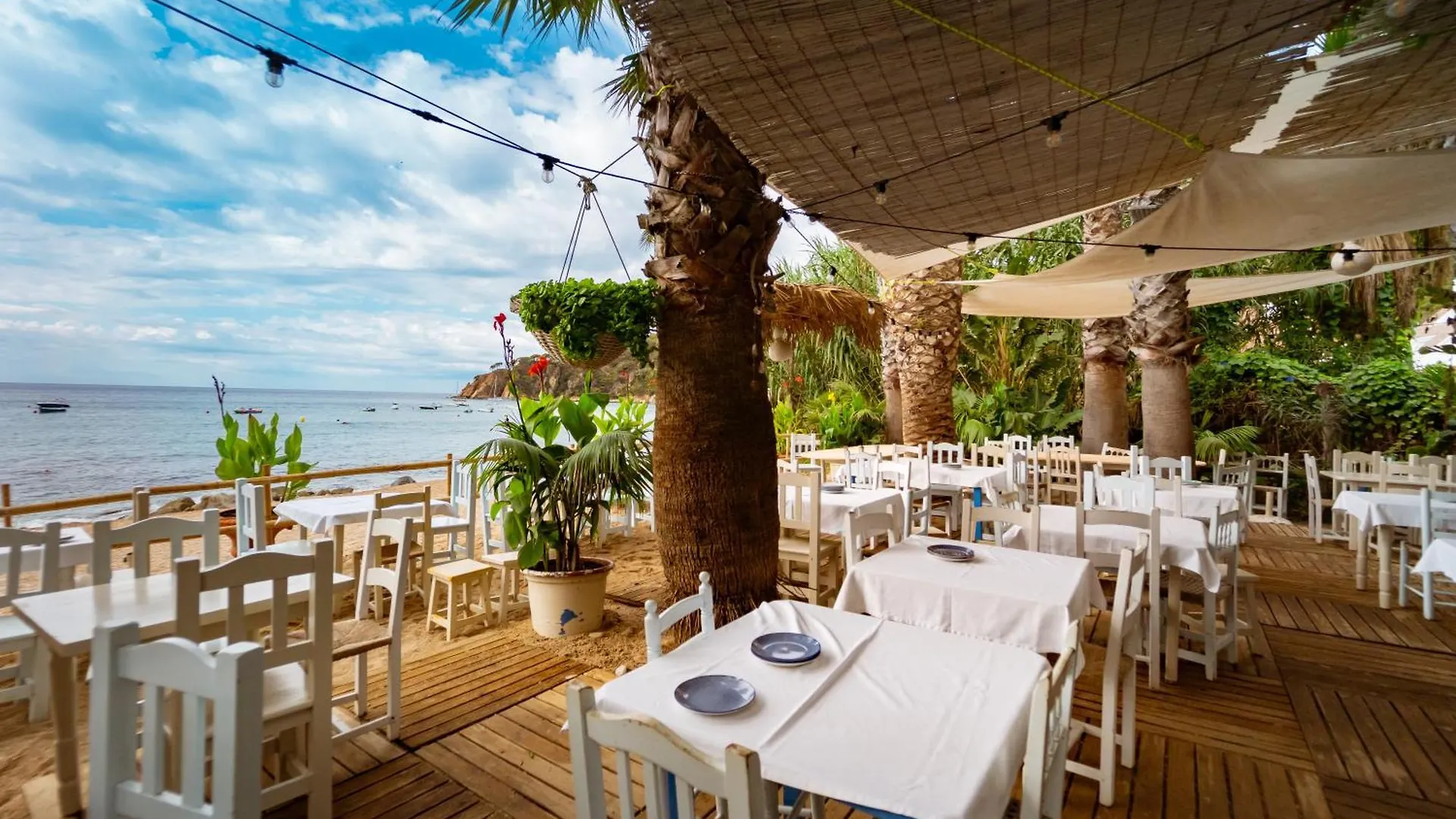 Luxury tent Kampaoh Tossa De Mar Hotel